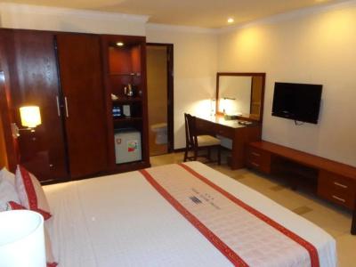 Petro House - 37