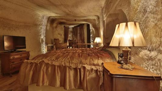 Golden Cave Suites - 62