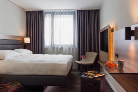 Moxy Stuttgart Airport/Messe - 5
