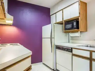 Quality Suites Atlanta Buckhead Village North - 28