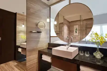 Courtyard by Marriott - 14