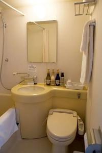 Best Western Yokohama - 43