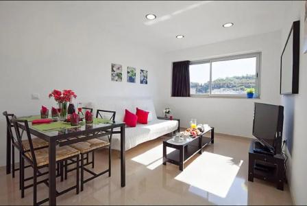 Charmsuites Paralel - 87