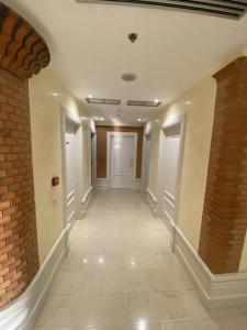 The Red Bricks - 16