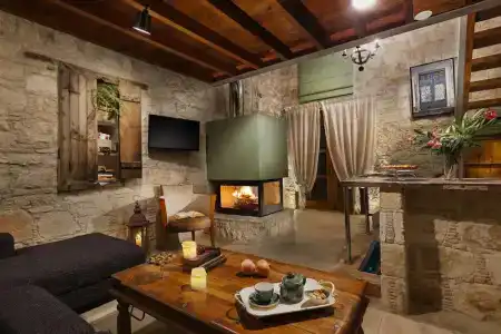 Oinoessa Traditional Boutique Guest Houses - 12