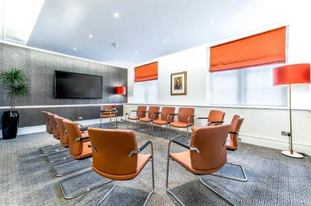 Taj 51 Buckingham Gate Suites and Residences - 15