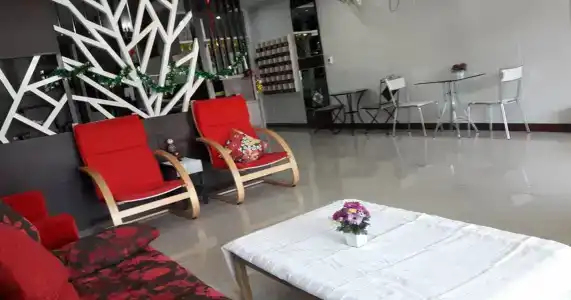 Chang Place - 4