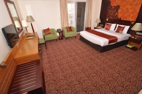 Dubai Grand by Fortune, Dubai Airport - 14