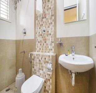 FabCrown Suites - 27