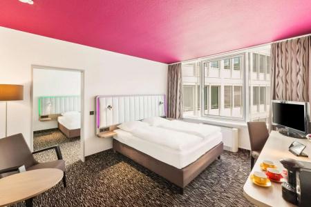 Park Inn by Radisson Dresden - 6
