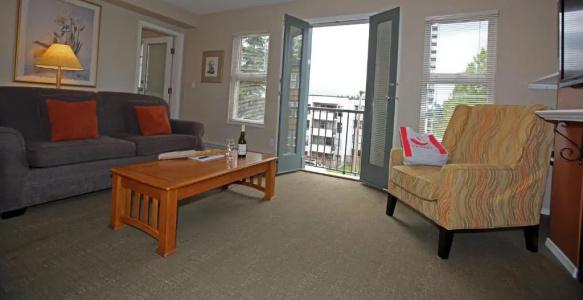 Times Square Suites - 77