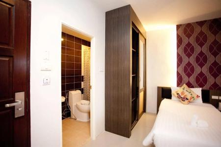 Studio Patong by iCheck inn - 37