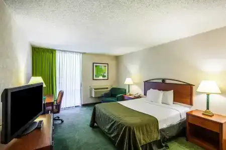 Quality Inn - Lindale - 21
