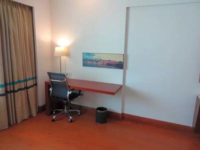 Abu Sarovar Portico,Chennai - 33