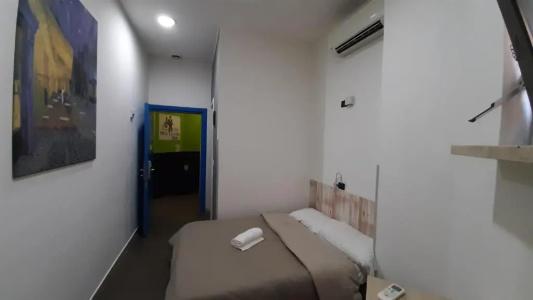 Youth Station Hostel - 39