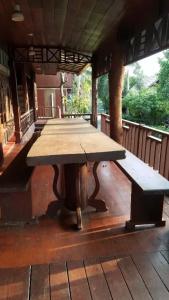 Ruean Mai Chai Khlong - 56