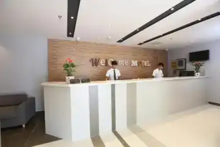 Shanghai Xinchuan Road - 7