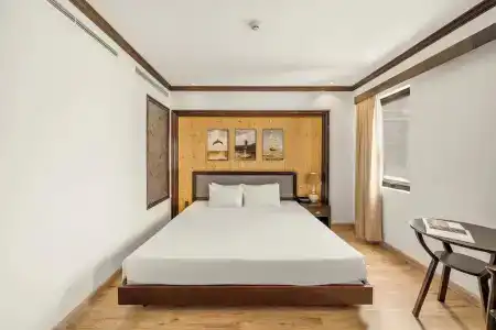 Palazzo & Apartment - 75