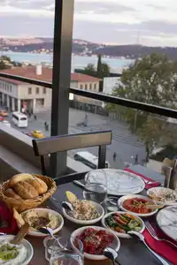 Meydan Besiktas - 11