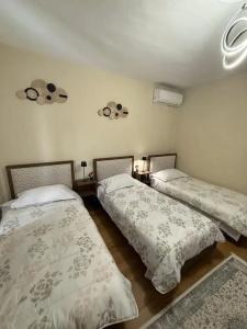 Shkodra Hostel - 10