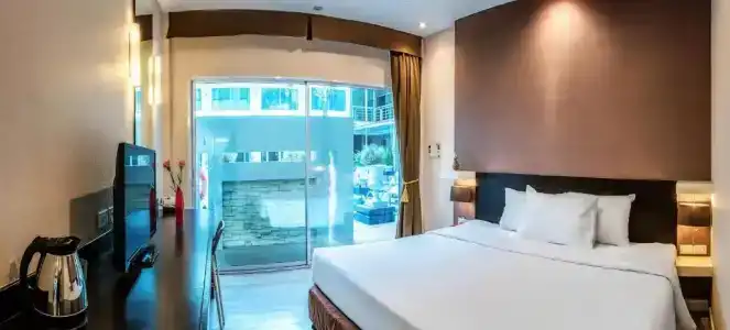 Qiu Sukhumvit - 83
