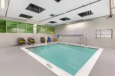 Blvd & Spa - Walking Distance To Universal Studios Hollywood - 32
