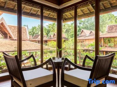 Angkor Village - 103