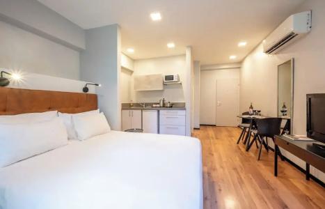 Sea Land Suites - 80