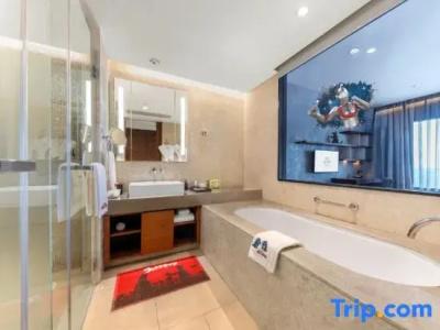 Ascott Raffles City - 170