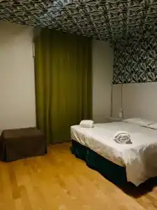 B&B 1951 - 21