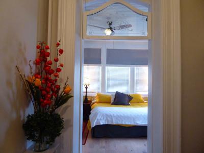 Stone Maiden Inn - 6