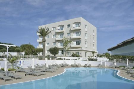 Sunrise Gardens Aparthotel - 16