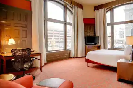 Hilton Garden Inn Downtown - 65