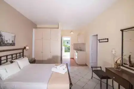 Maistrali - 1
