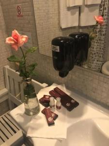 Ambra Boutique & Bistro - 21