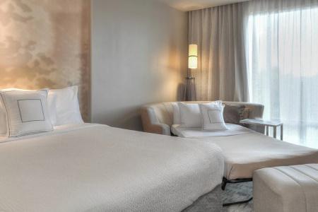 Courtyard by Marriott - 39