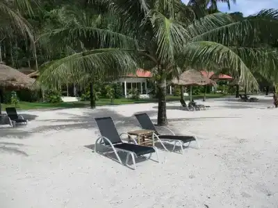 Saracen Bay Resort - 9
