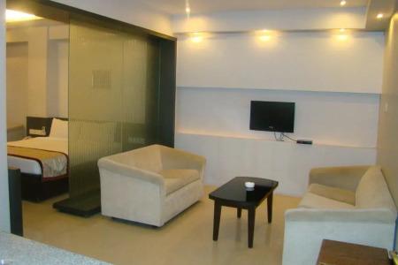 The Curzon Court - 94