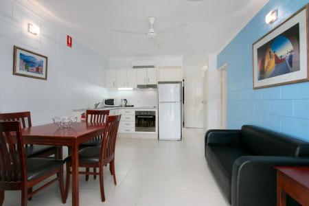 Cairns City Palms - 30