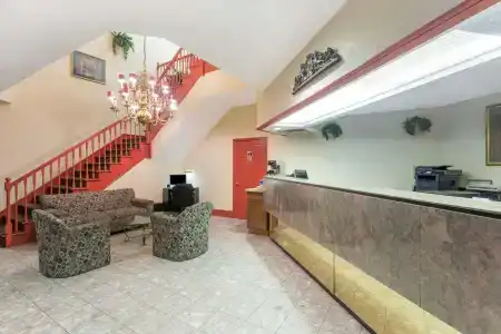 Days Inn by Wyndham Savannah Airport - 0