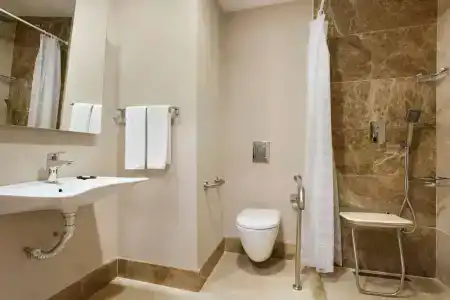 Ramada Encore Gebze - 10