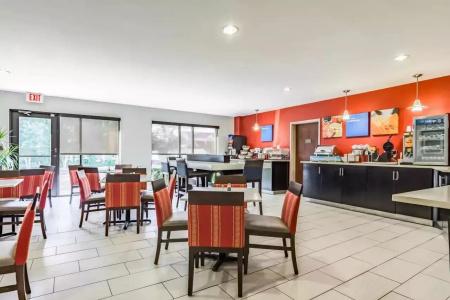 Comfort Inn & Suites West - Lookout Mountain - 29