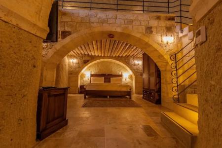 Seraphim Cave - 48