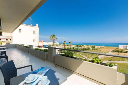 Yiannis - 39
