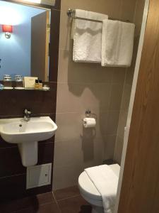 The Castleton - 68