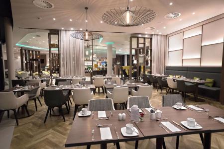 Courtyard by Marriott Wolfsburg - 17