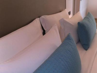 Ariston & Apartments - 77