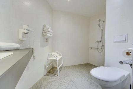 Best Hôtel Lille - 8