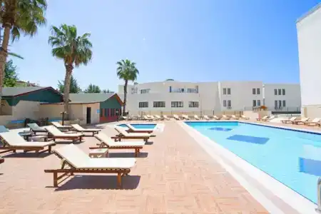 Ayma Beach Resort & Spa - 9