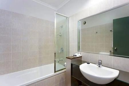Rocklea International - 12